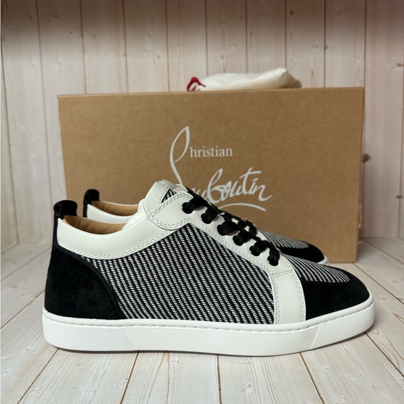 Christian Louboutin Rantulow Orlato Low Top Sneaker Black/White Sz 40 / 7 - Picture 3 of 13